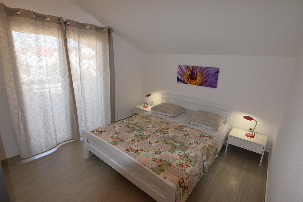 Apartments Batarilo Biograd Na Moru Zewnętrze zdjęcie