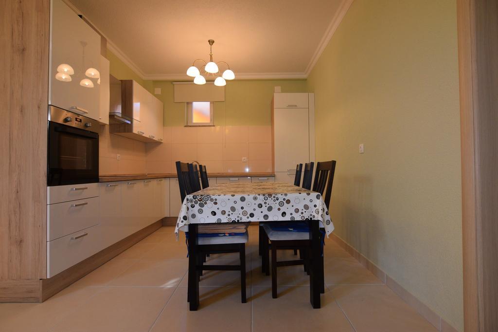 Apartments Batarilo Biograd Na Moru Zewnętrze zdjęcie